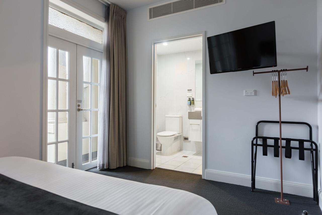 The Lucky Hotel Newcastle Eksteriør bilde